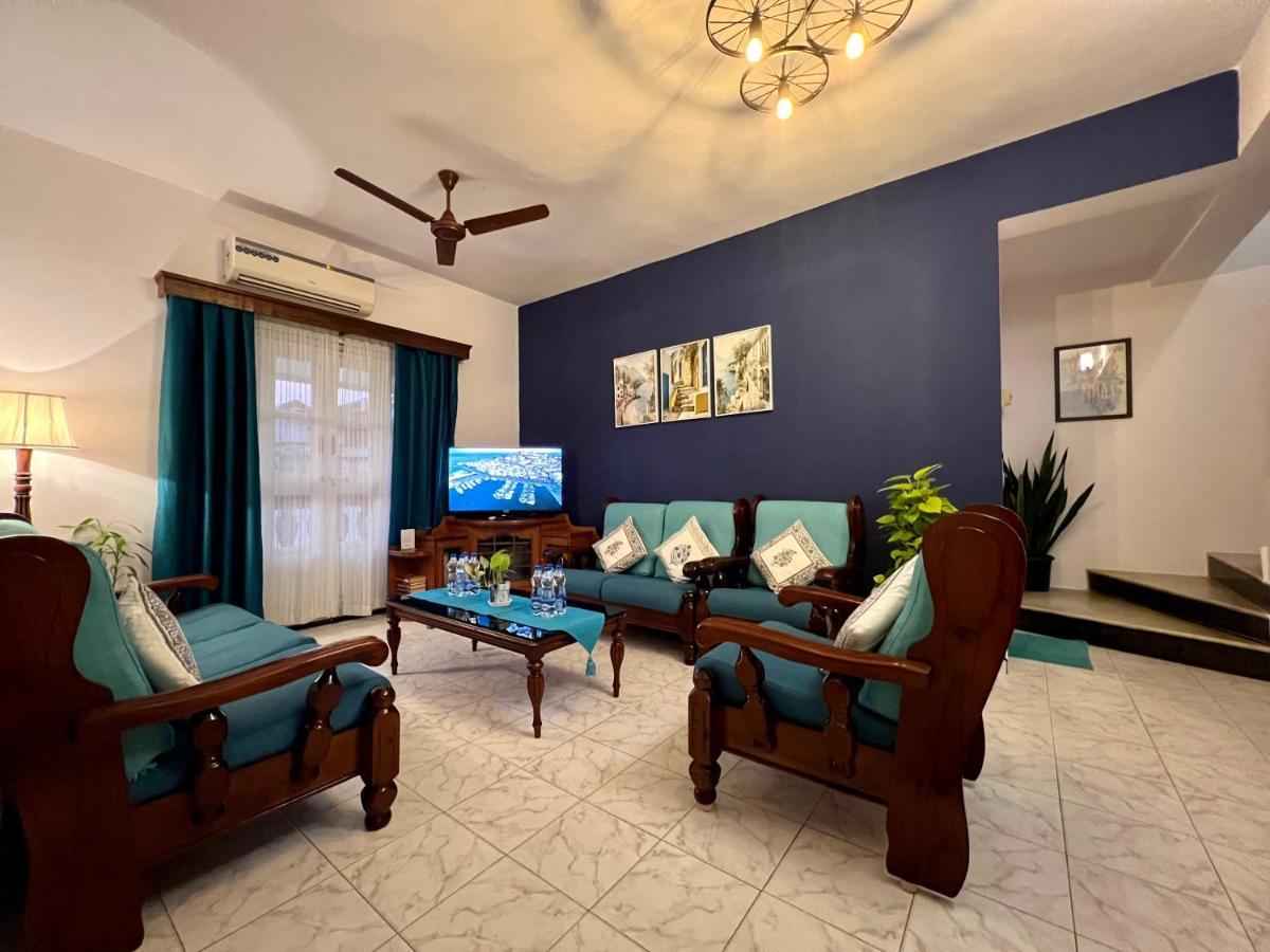 Villa By The Beach Goa Бенаулім Екстер'єр фото